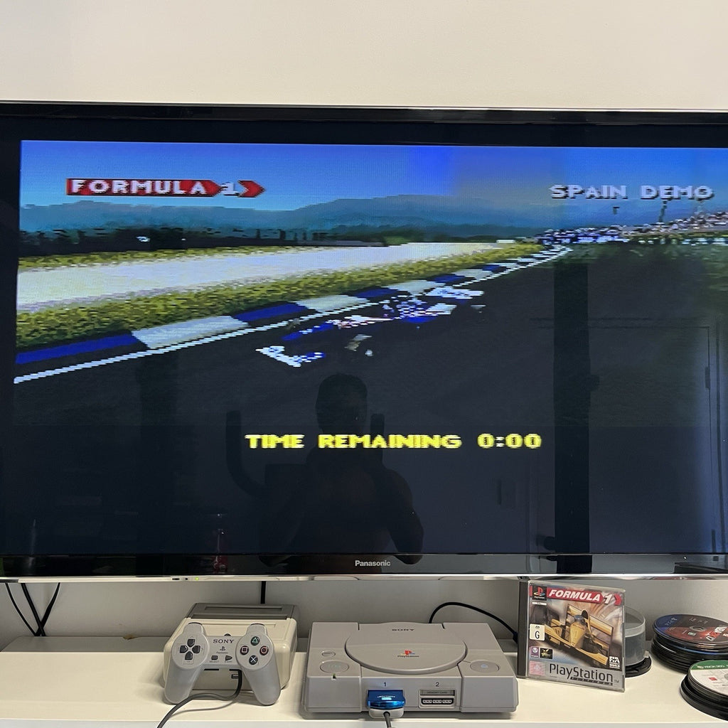 PlayStation 1 SCPH-9002 W.Controller Game Mem Card & Leads Console