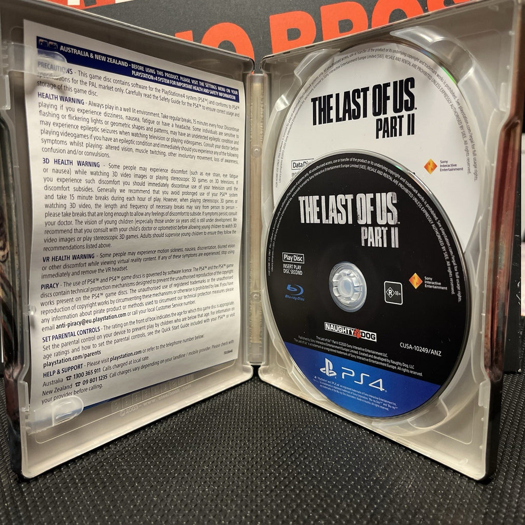 The Last Of Us Part 2 Steel Book & Game PlayStation 4