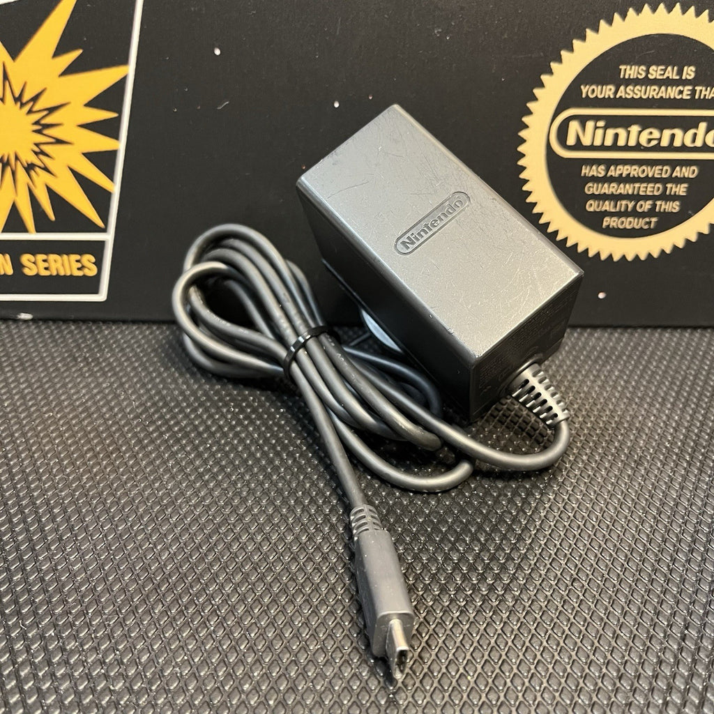 Nintendo Switch Lite Turquosie W.Game & Official Charger Console