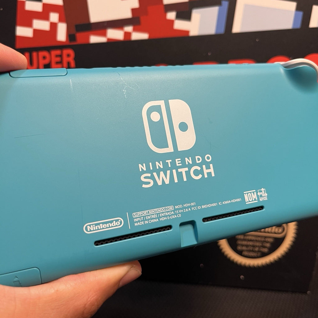 Nintendo Switch Lite Turquosie W.Game & Official Charger Console