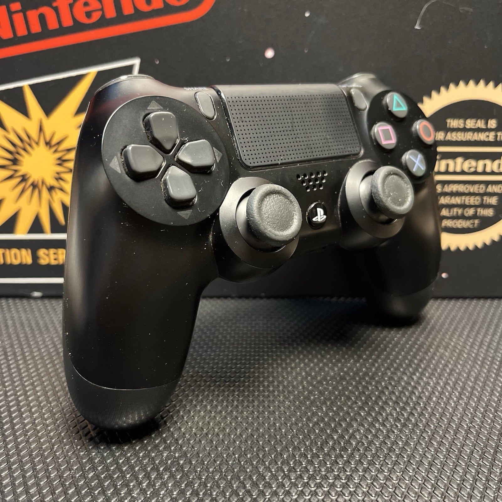 Sony Dualshock 4 PS4 Wireless Black Controller CUH-ZCT2E