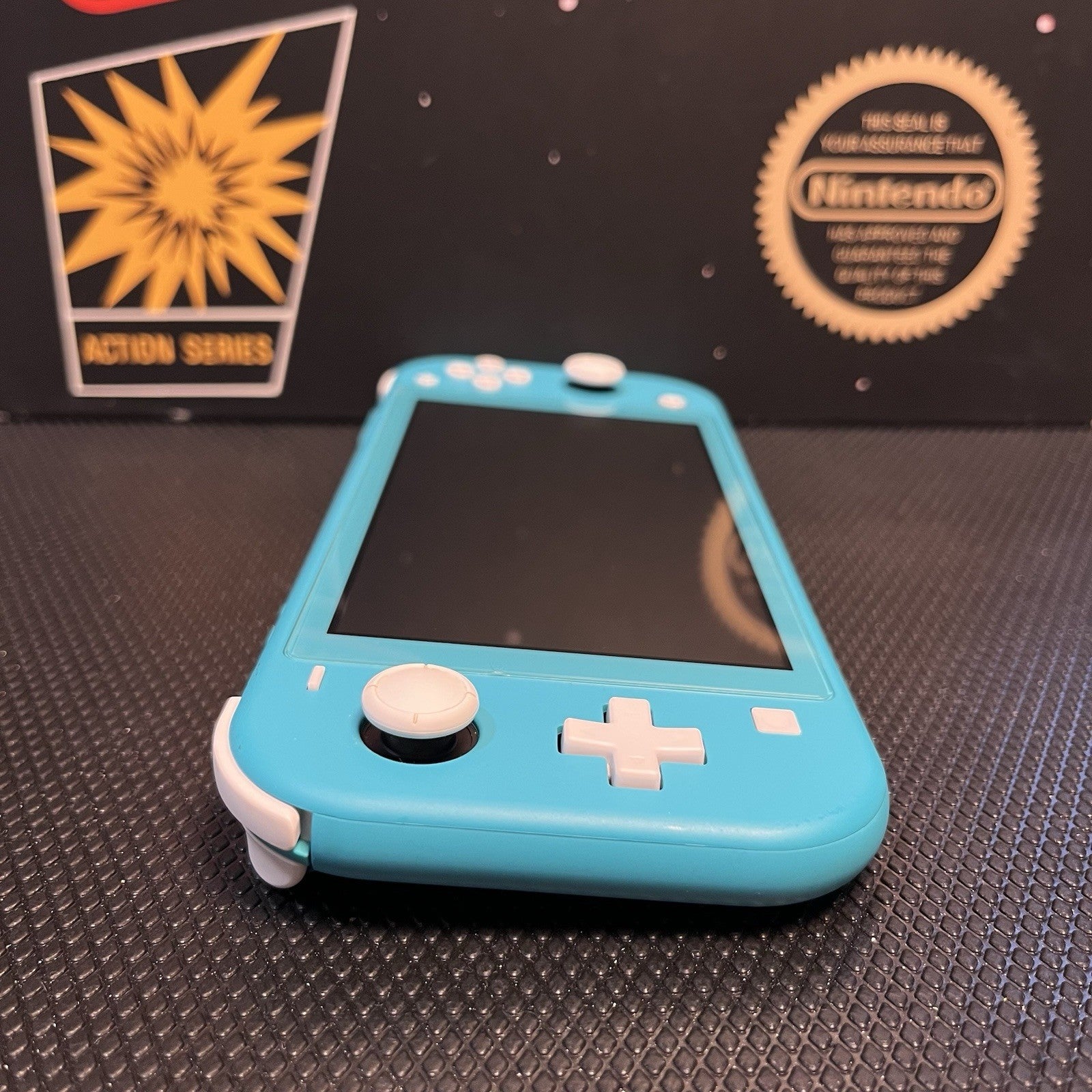 Nintendo Switch Lite Turquosie W.Game & Official Charger Console