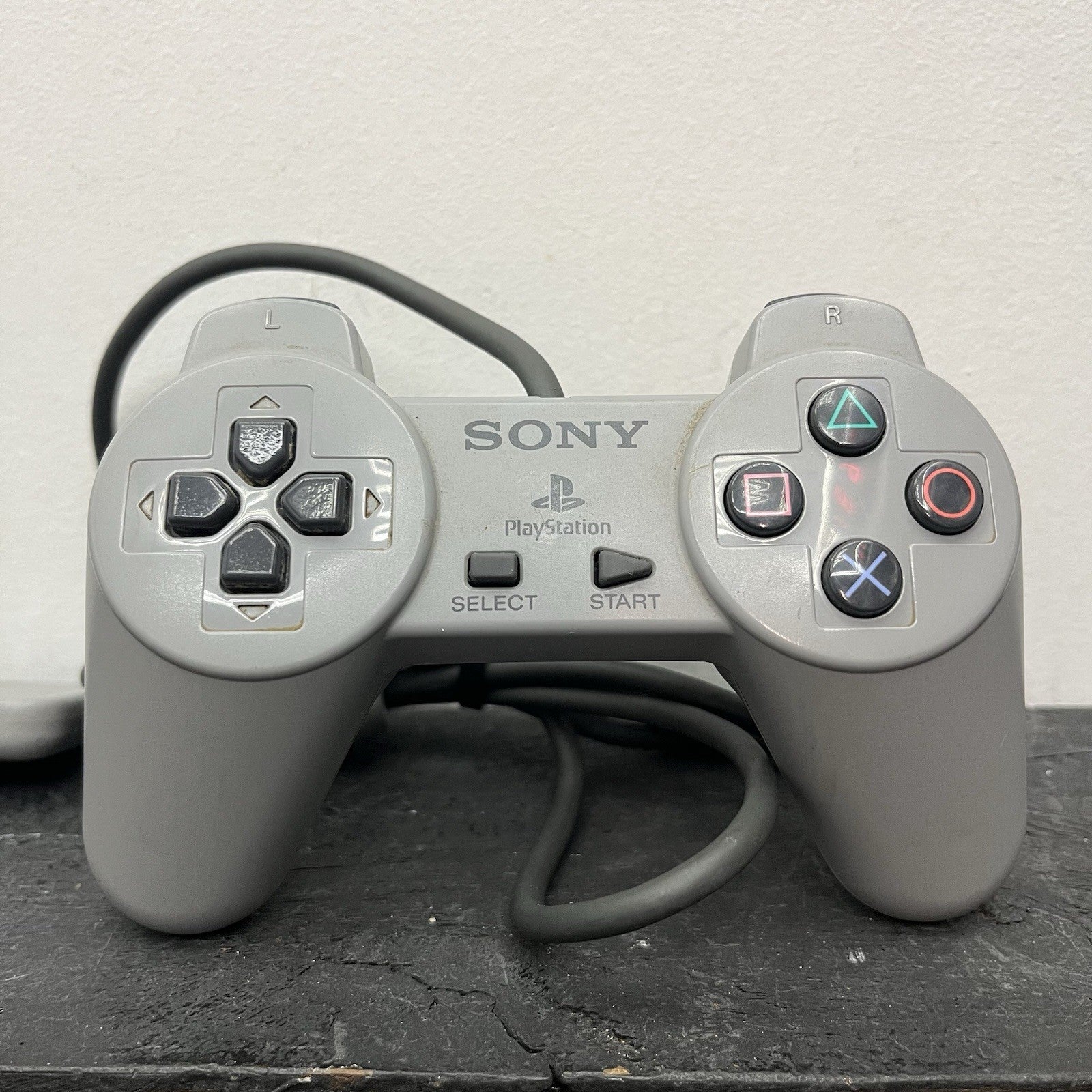 PlayStation 1 SCPH-9002 W.Controller Game Mem Card & Leads Console