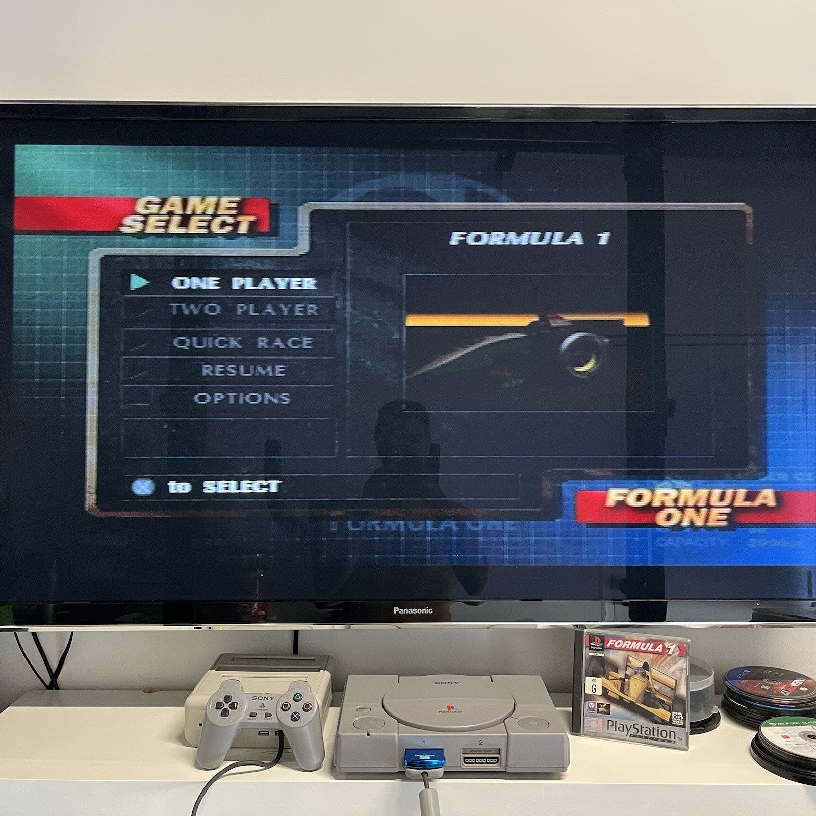 PlayStation 1 SCPH-9002 W.Controller Game Mem Card & Leads Console