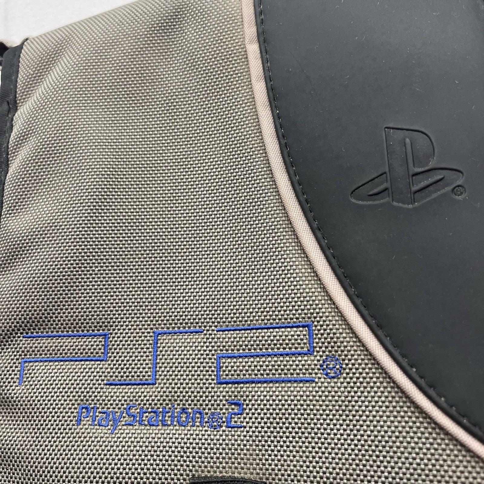 Sony PlayStation 2 Official RDS Travel Carry Bag Grey Black Blue Trim PS2 Logo