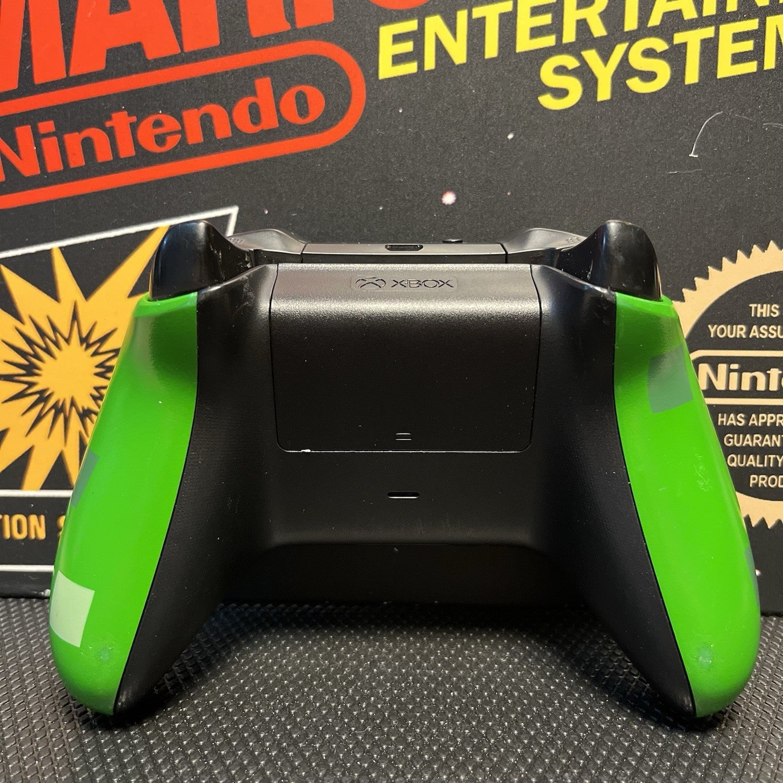 Microsoft Xbox One Limited Edition Minecraft Creeper Controller