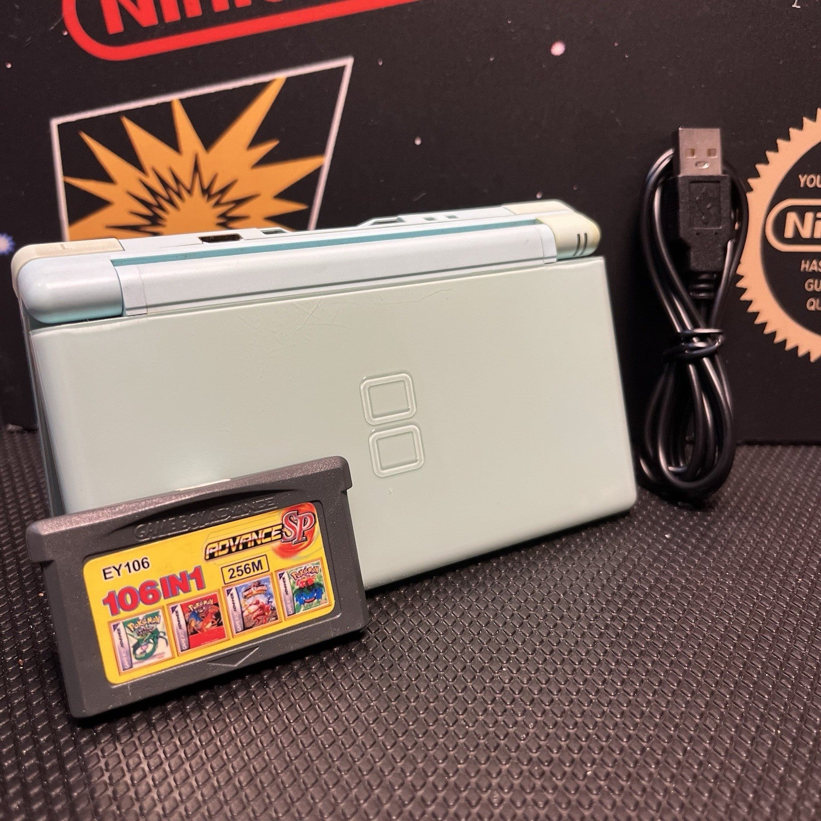 Nintendo DS Lite Console Ice Blue W.Charger Game