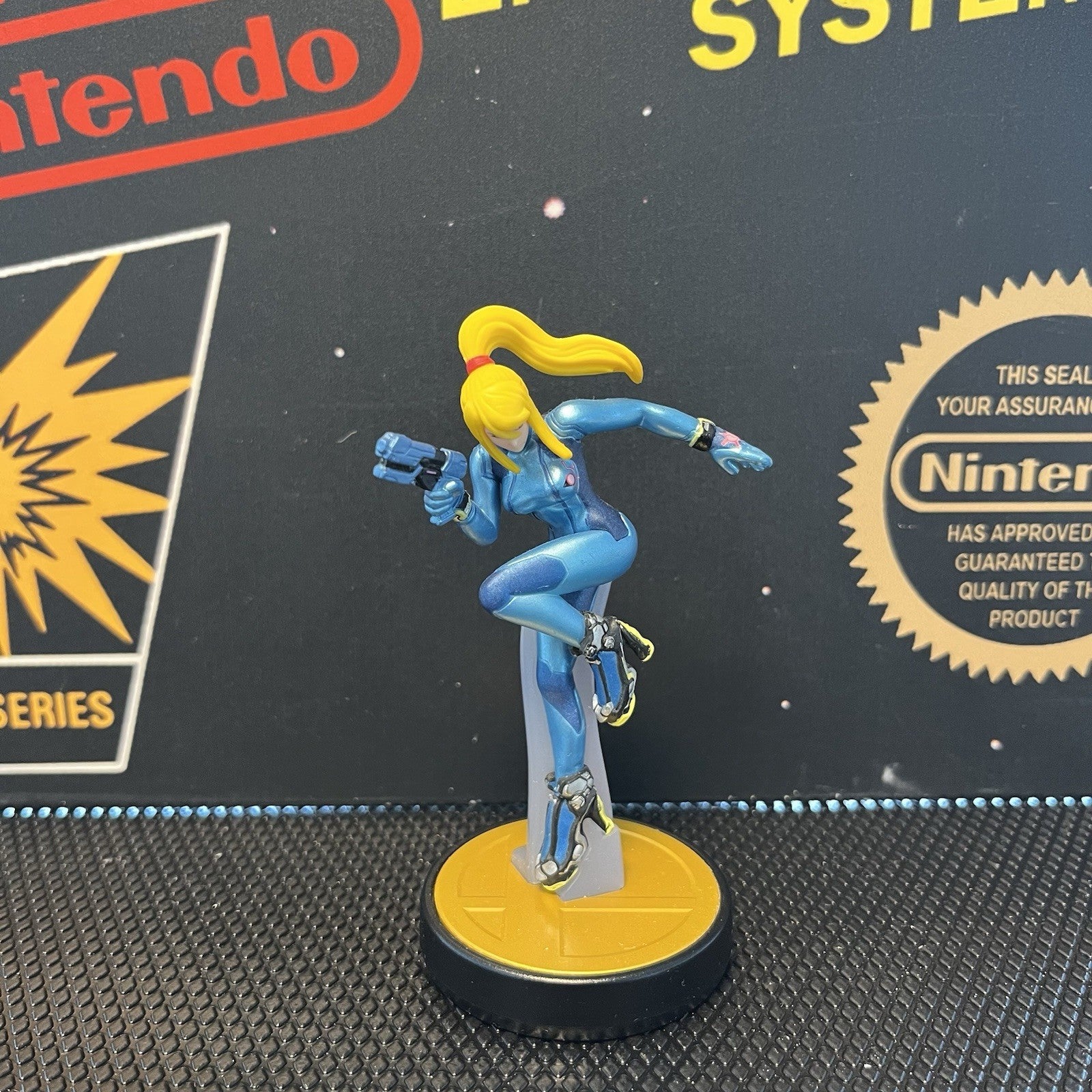 Zero Suit Samus Nintendo Amiibo Like New